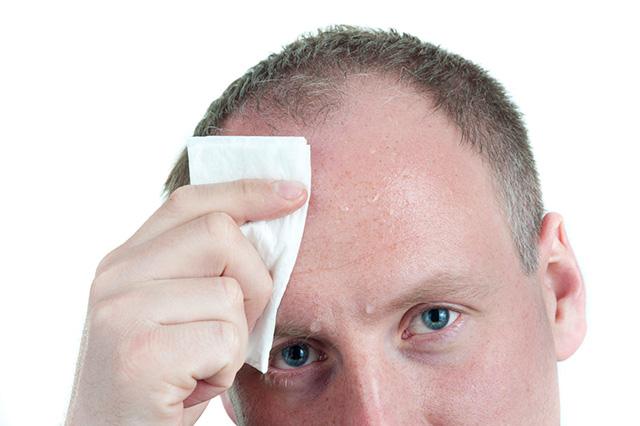 汗水对助听器的伤害